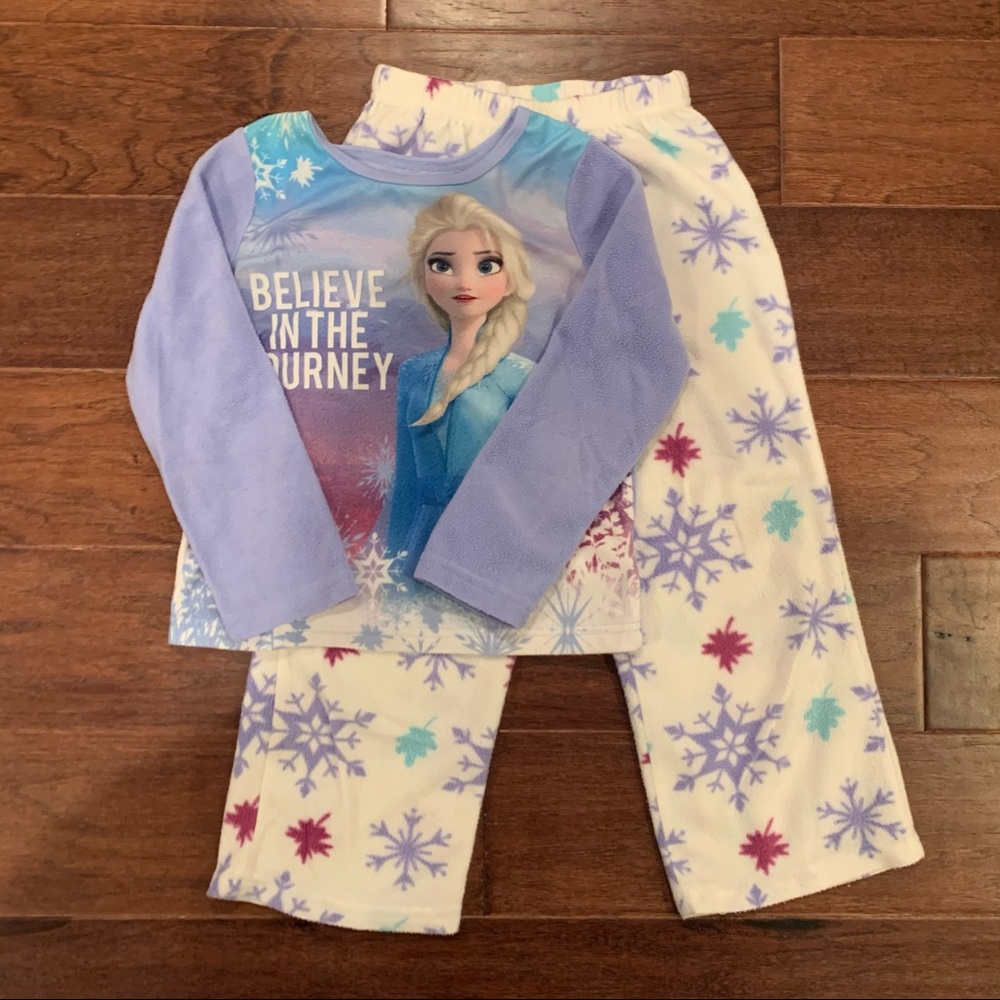 Disney Frozen fleece Elsa jammie set